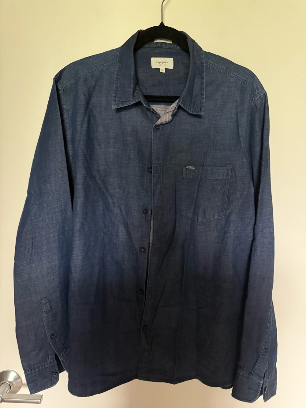 Lightweight Blue Long-Sleeve Men's Button-Up JShirt